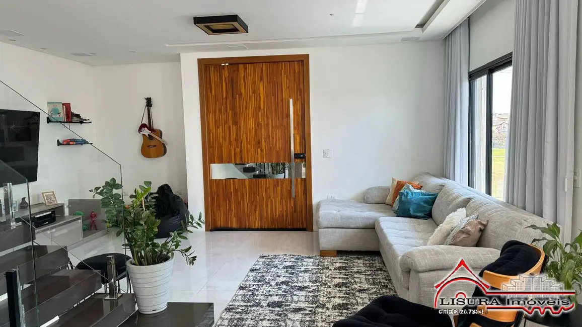 Foto 5 de Casa de Condomínio com 3 quartos à venda, 270m2 em Condomínio Residencial Fogaça, Jacarei - SP