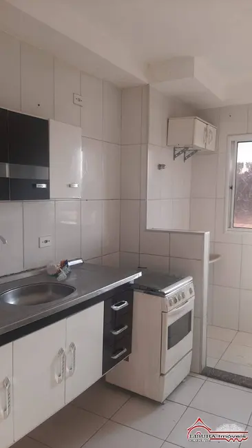 Foto 4 de Apartamento com 2 quartos para alugar, 43m2 em Jardim Maria Amélia, Jacarei - SP