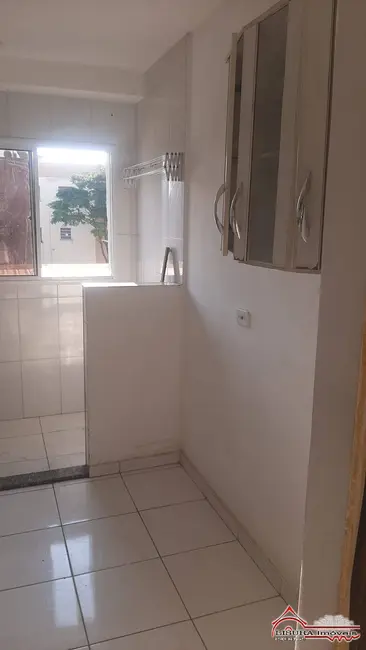 Foto 6 de Apartamento com 2 quartos para alugar, 43m2 em Jardim Maria Amélia, Jacarei - SP