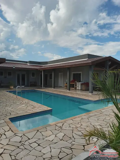 Foto 1 de Casa com 4 quartos à venda, 338m2 em Jacarei - SP