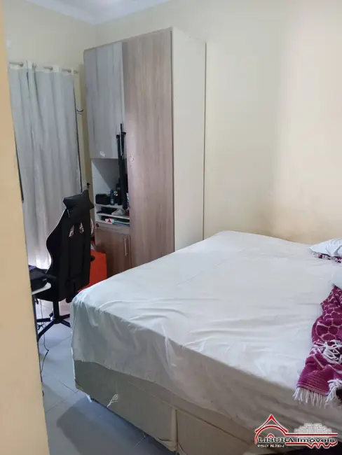 Casa com 4 quartos à venda, 338m2 em Jacarei - SP - imagem 8 Foto 8 de Casa com 4 quartos à venda, 338m2 em Jacarei - SP