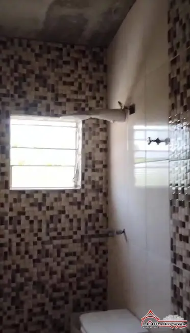 Foto 8 de Chácara com 2 quartos à venda, 310m2 em Chácaras Rurais Guararema, Jacarei - SP