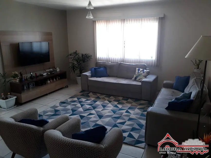 Foto 9 de Casa à venda, 236m2 em Vila Formosa, Jacarei - SP