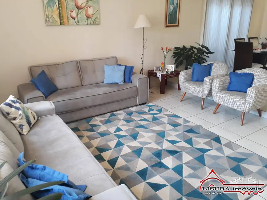 Foto 8 de Casa à venda, 236m2 em Vila Formosa, Jacarei - SP