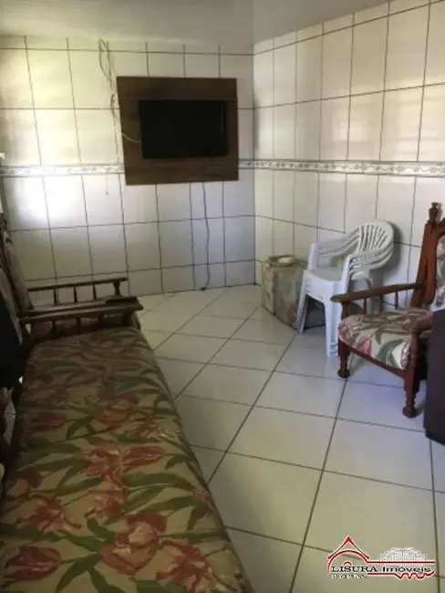 Foto 8 de Chácara com 2 quartos à venda, 256m2 em Veraneio Irajá, Jacarei - SP