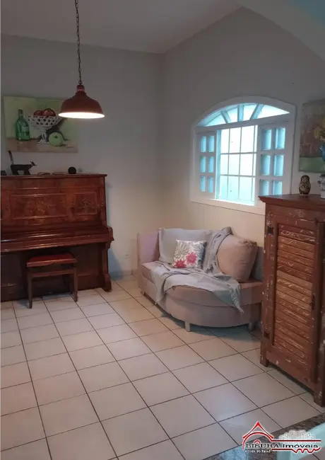Foto 8 de Casa com 4 quartos à venda, 215m2 em Jardim Santa Maria, Jacarei - SP