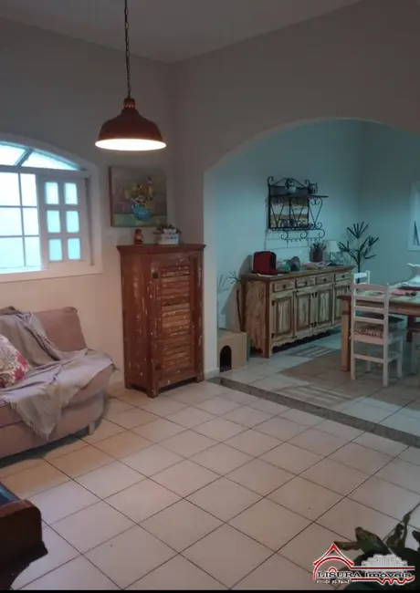 Foto 7 de Casa com 4 quartos à venda, 215m2 em Jardim Santa Maria, Jacarei - SP