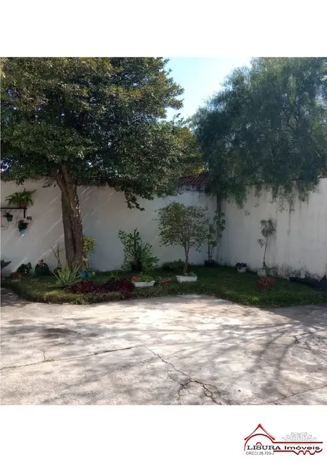Foto 4 de Casa com 4 quartos à venda, 215m2 em Jardim Santa Maria, Jacarei - SP