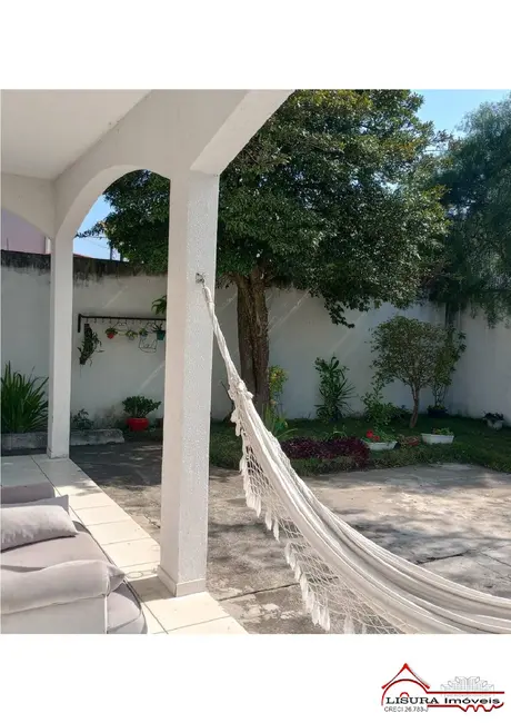 Foto 3 de Casa com 4 quartos à venda, 215m2 em Jardim Santa Maria, Jacarei - SP