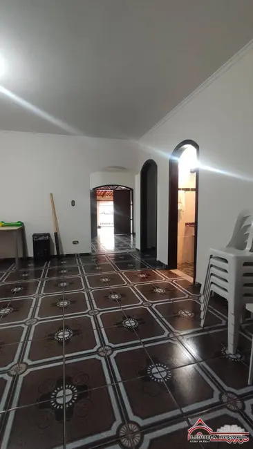 Foto 7 de Casa com 4 quartos para alugar, 368m2 em Jardim Santa Maria, Jacarei - SP