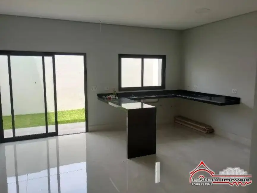 Foto 3 de Casa com 3 quartos à venda, 172m2 em Residencial Santa Paula, Jacarei - SP