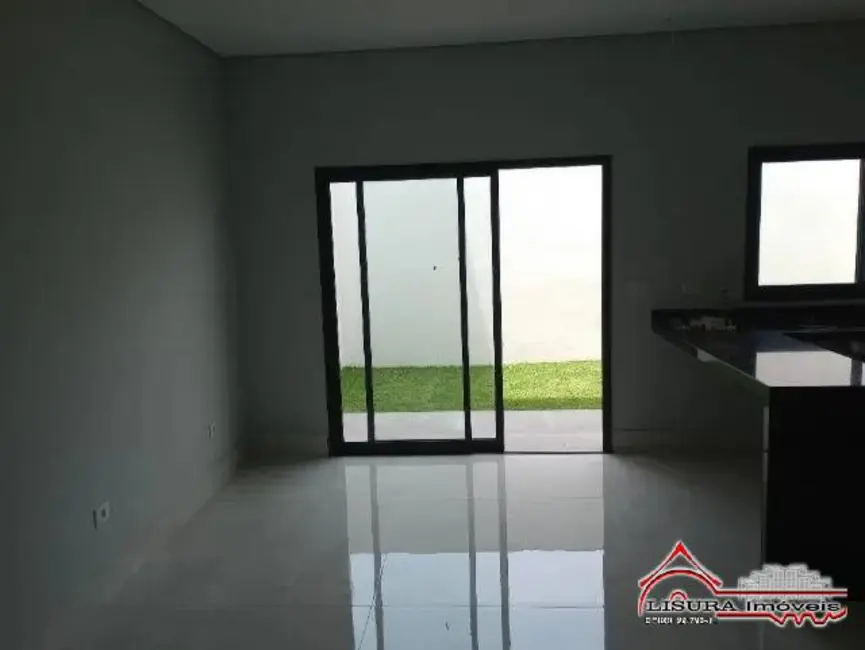 Foto 4 de Casa com 3 quartos à venda, 172m2 em Residencial Santa Paula, Jacarei - SP
