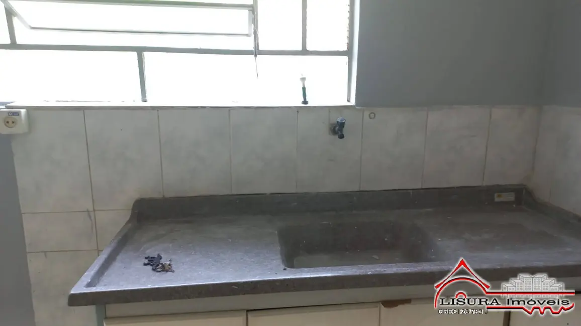 Foto 5 de Casa à venda, 38m2 em Jardim Califórnia, Jacarei - SP