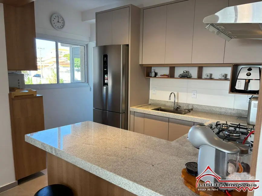 Foto 6 de Apartamento com 3 quartos à venda, 102m2 em Vila Aprazível, Jacarei - SP