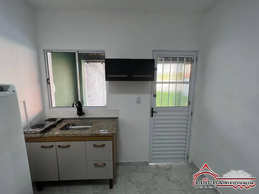 Foto 5 de Casa à venda, 250m2 em Cidade Jardim, Jacarei - SP