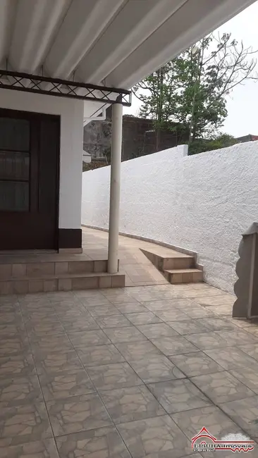 Foto 3 de Casa com 2 quartos à venda, 117m2 em Parque Califórnia, Jacarei - SP