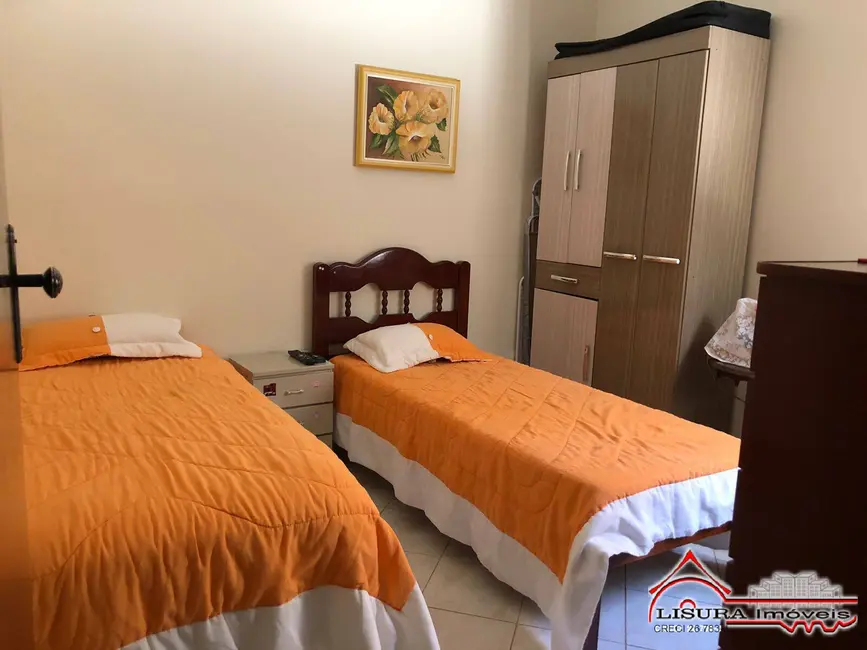 Foto 6 de Casa com 3 quartos à venda, 235m2 em Loteamento Villa Branca, Jacarei - SP