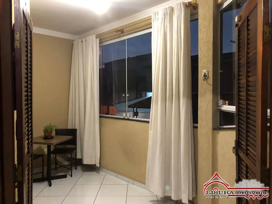 Foto 9 de Casa com 3 quartos à venda, 235m2 em Loteamento Villa Branca, Jacarei - SP