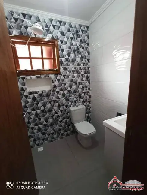 Foto 9 de Casa com 2 quartos à venda, 90m2 em Parque Califórnia, Jacarei - SP