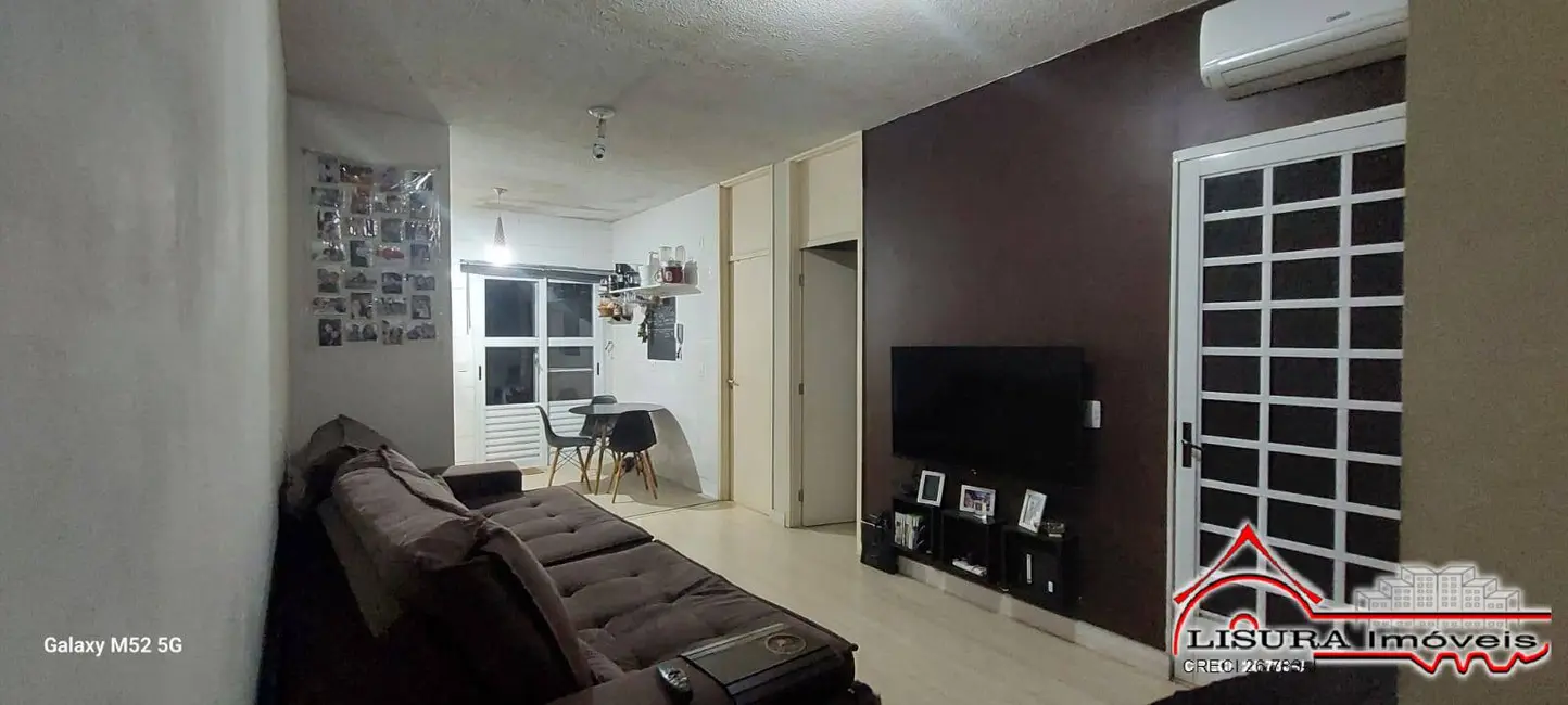 Foto 1 de Casa de Condomínio com 2 quartos à venda, 70m2 em Jardim Marcondes, Jacarei - SP