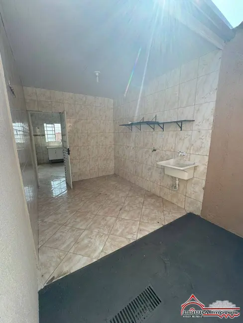 Foto 8 de Casa com 4 quartos à venda, 300m2 em Conjunto São Benedito, Jacarei - SP