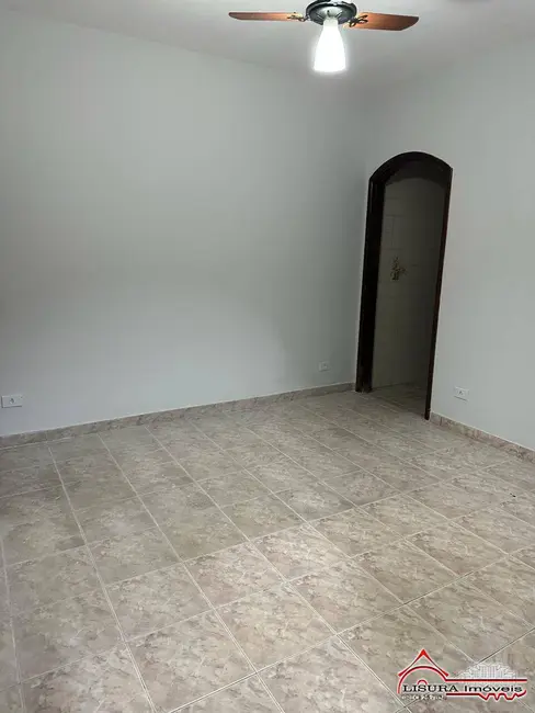 Foto 2 de Casa com 2 quartos à venda em Jardim Luiza, Jacarei - SP