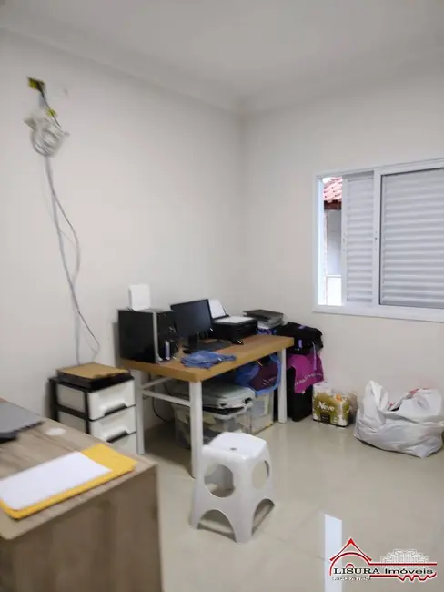 Foto 9 de Casa com 3 quartos à venda, 194m2 em Cidade Salvador, Jacarei - SP