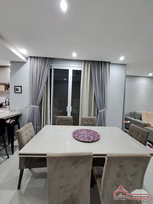 Foto 8 de Casa com 3 quartos à venda, 162m2 em Sao Jose Dos Campos - SP