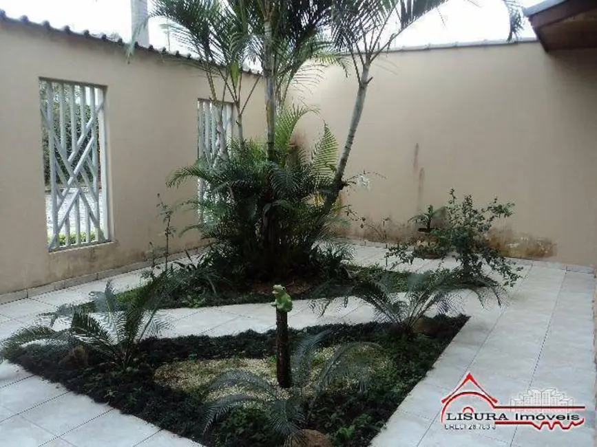 Foto 2 de Casa com 4 quartos à venda, 338m2 em Jardim Santa Maria, Jacarei - SP