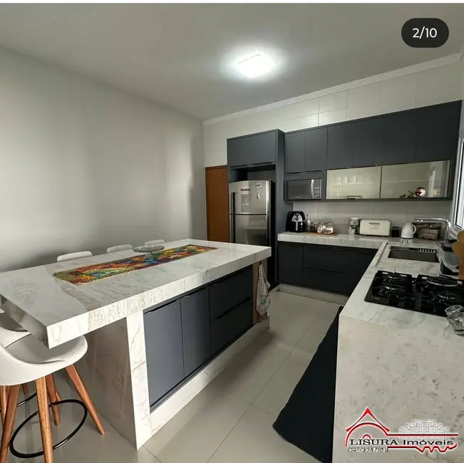 Foto 4 de Casa com 3 quartos à venda, 130m2 em Loteamento Villa Branca, Jacarei - SP
