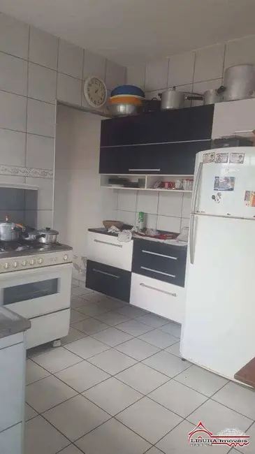 Foto 3 de Casa com 2 quartos à venda, 155m2 em Jardim Panorama, Jacarei - SP