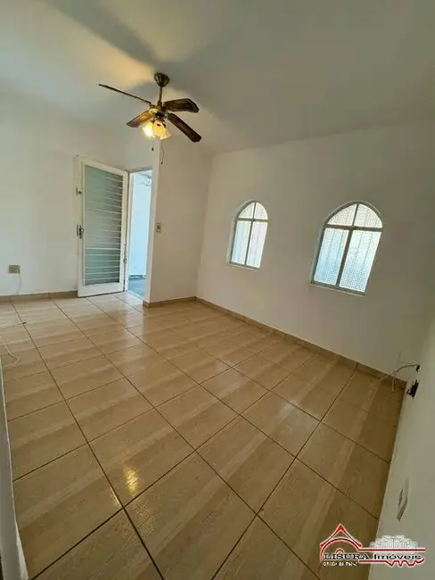 Foto 2 de Casa com 3 quartos à venda em Vila Martinez, Jacarei - SP