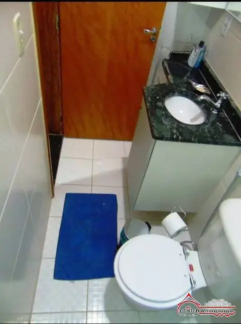 Foto 8 de Casa de Condomínio com 2 quartos à venda, 92m2 em Jardim Califórnia, Jacarei - SP