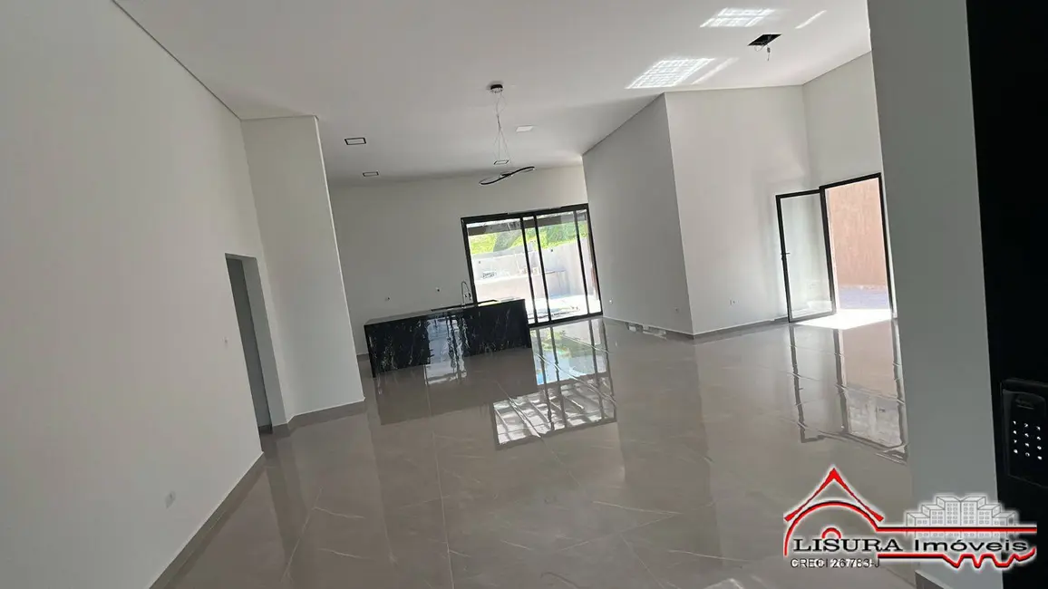 Foto 8 de Casa de Condomínio com 4 quartos à venda, 300m2 em Condomínio Parque Vale dos Lagos, Jacarei - SP