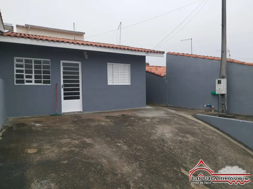 Foto 2 de Casa de Condomínio com 2 quartos à venda, 74m2 em Jardim Paraíso, Jacarei - SP