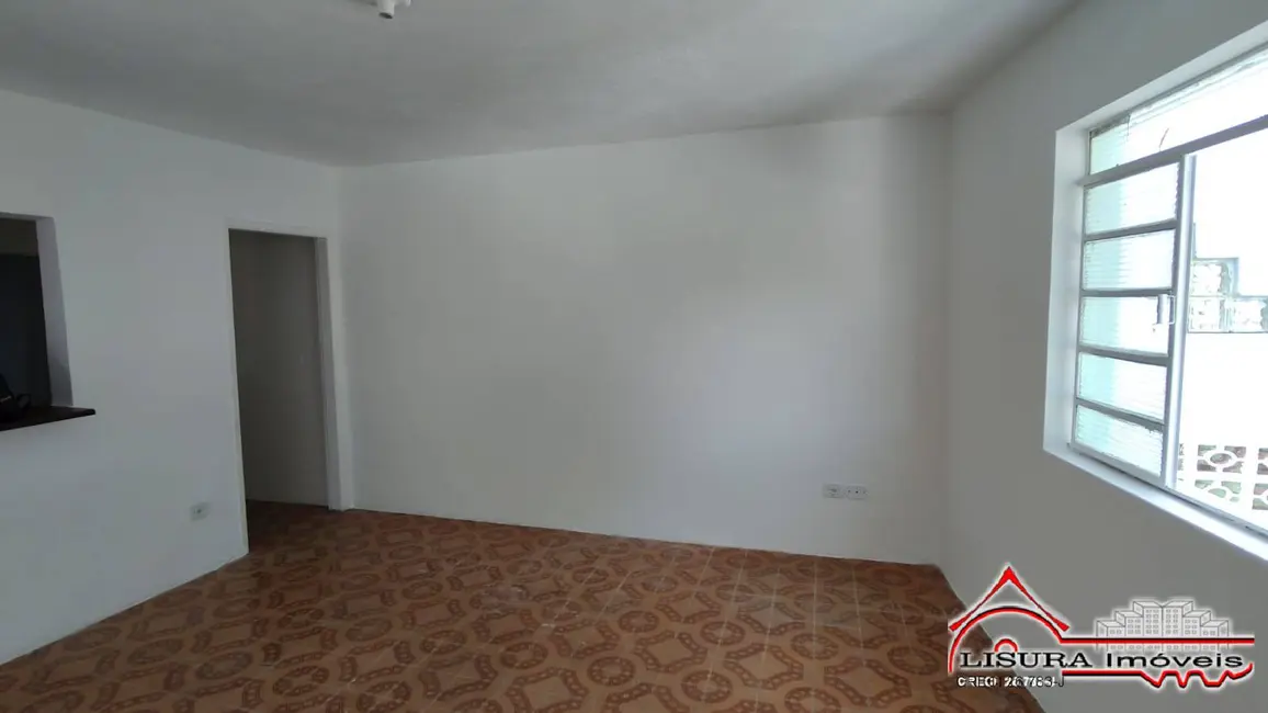 Foto 3 de Casa com 2 quartos à venda, 73m2 em Parque Santo Antônio, Jacarei - SP