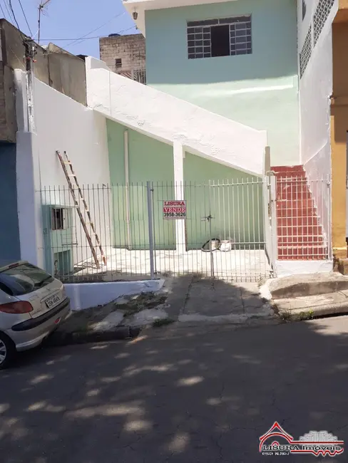Foto 1 de Casa com 2 quartos à venda, 73m2 em Parque Santo Antônio, Jacarei - SP