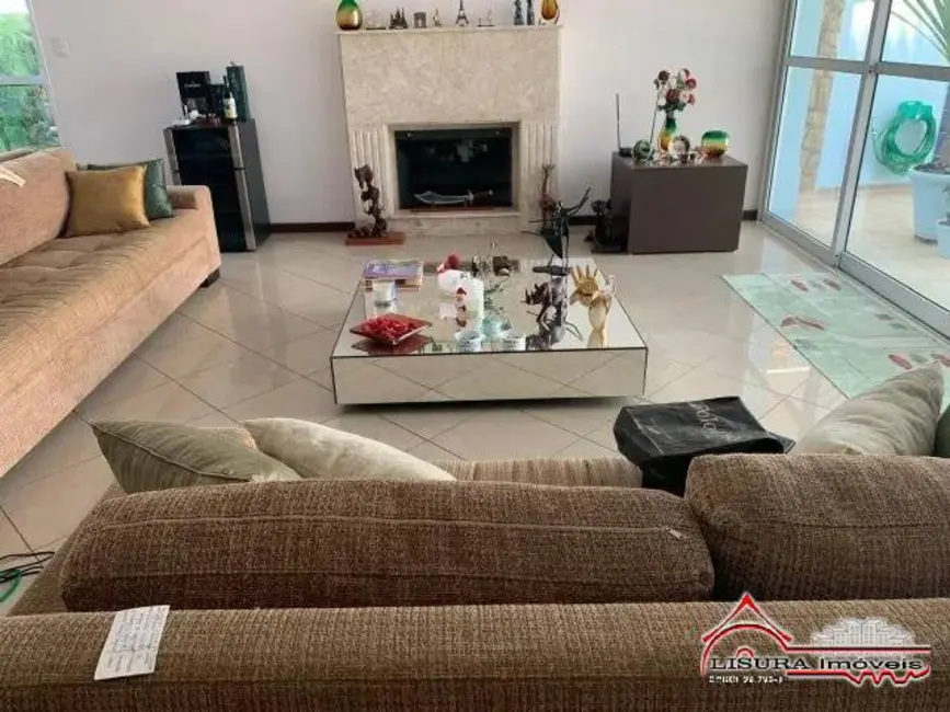 Foto 4 de Casa de Condomínio com 4 quartos à venda, 327m2 em Jardim Altos de Santana II, Jacarei - SP