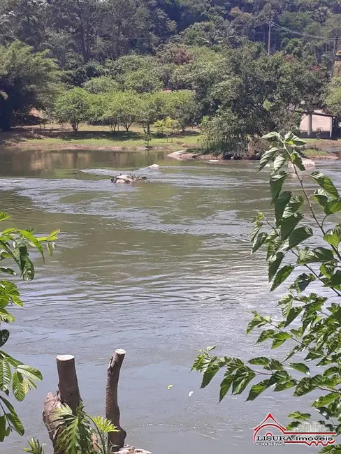 Foto 1 de Chácara com 2 quartos à venda, 3000m2 em Jacarei - SP