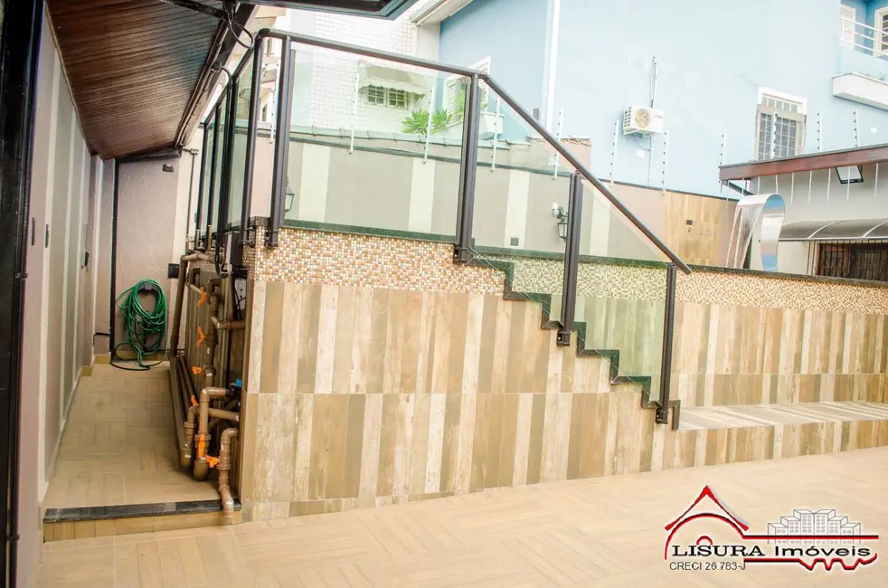 Foto 7 de Casa com 4 quartos à venda, 213m2 em Jardim Flórida, Jacarei - SP