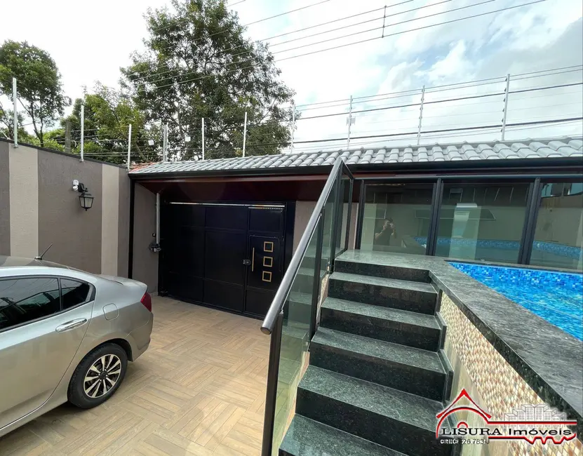 Foto 3 de Casa com 4 quartos à venda, 213m2 em Jardim Flórida, Jacarei - SP