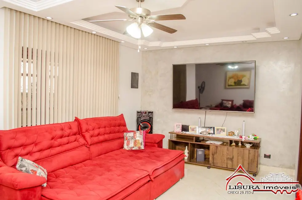 Foto 9 de Casa com 4 quartos à venda, 213m2 em Jardim Flórida, Jacarei - SP