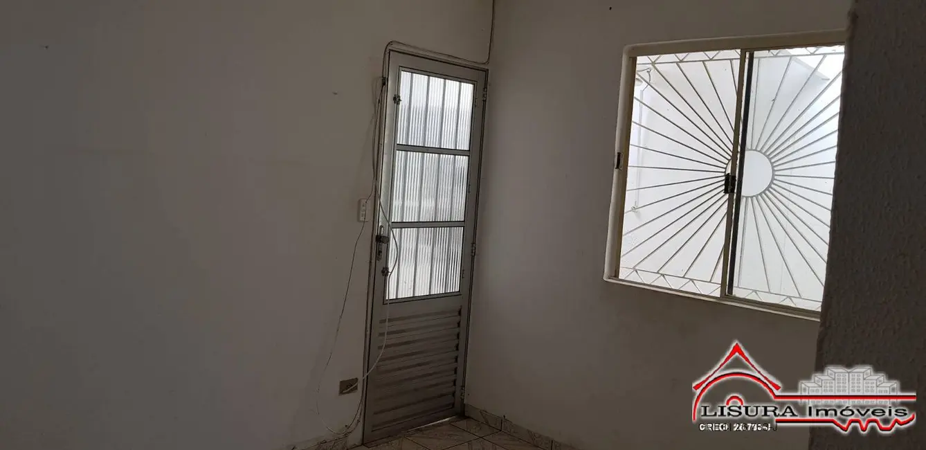 Foto 7 de Casa com 2 quartos à venda, 80m2 em Parque Califórnia, Jacarei - SP