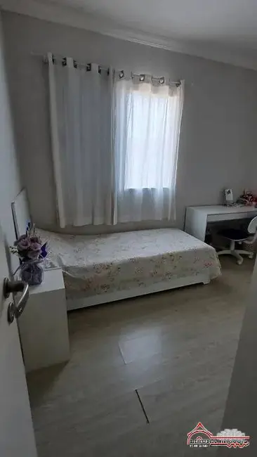 Foto 5 de Casa de Condomínio com 3 quartos à venda, 106m2 em Loteamento Villa Branca, Jacarei - SP