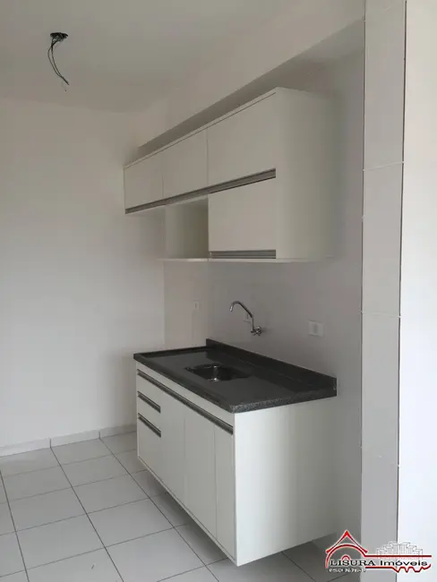 Foto 2 de Apartamento com 3 quartos para alugar, 88m2 em Parque Santo Antônio, Jacarei - SP