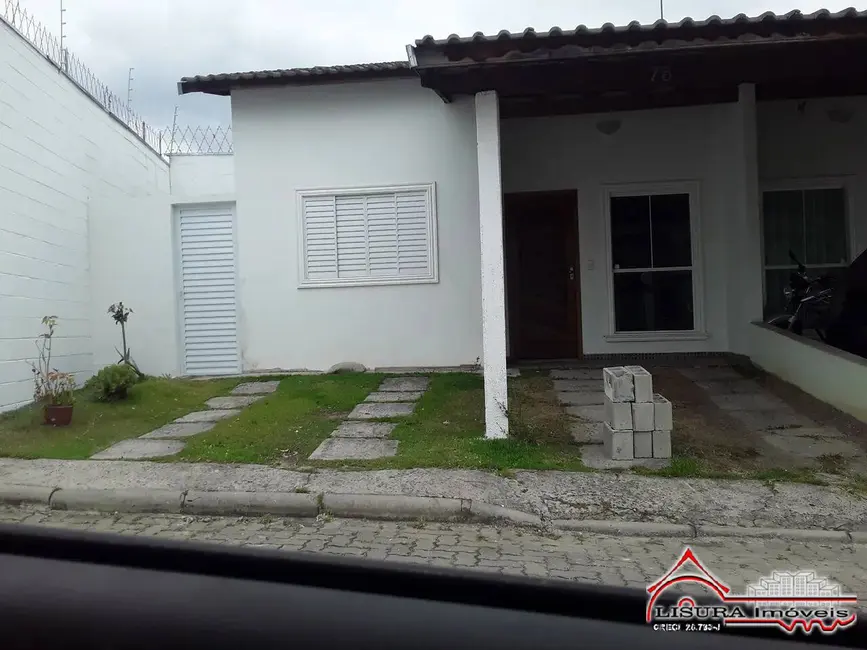 Foto 1 de Casa de Condomínio com 2 quartos à venda, 81m2 em Jardim Colônia, Jacarei - SP