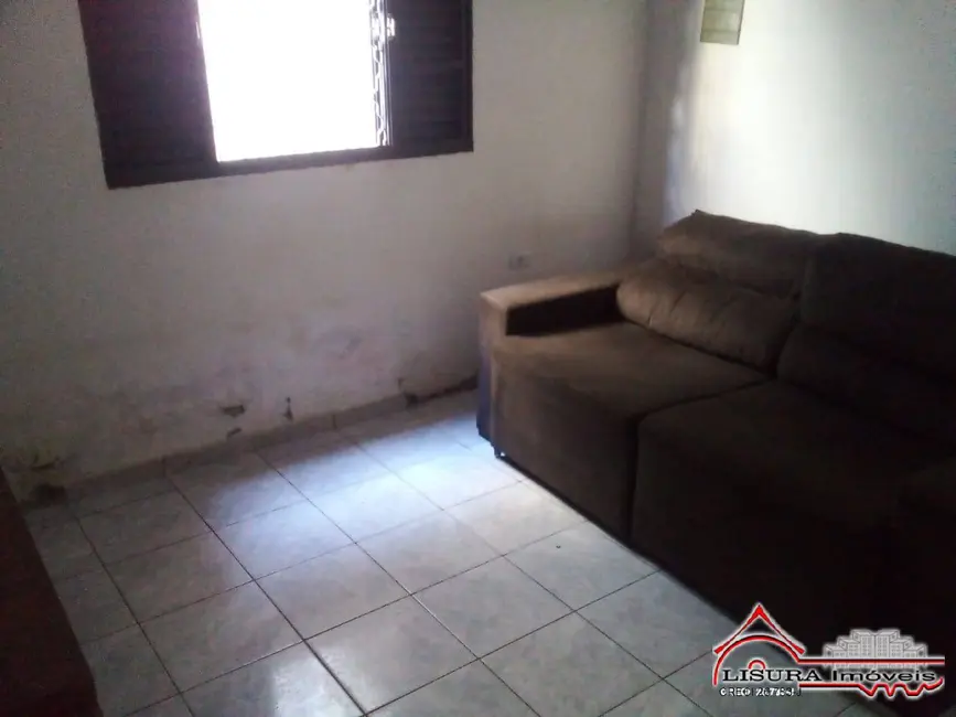 Foto 8 de Casa com 4 quartos à venda, 155m2 em Parque dos Príncipes, Jacarei - SP