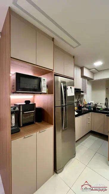 Foto 5 de Apartamento com 2 quartos à venda, 56m2 em Jardim Califórnia, Jacarei - SP