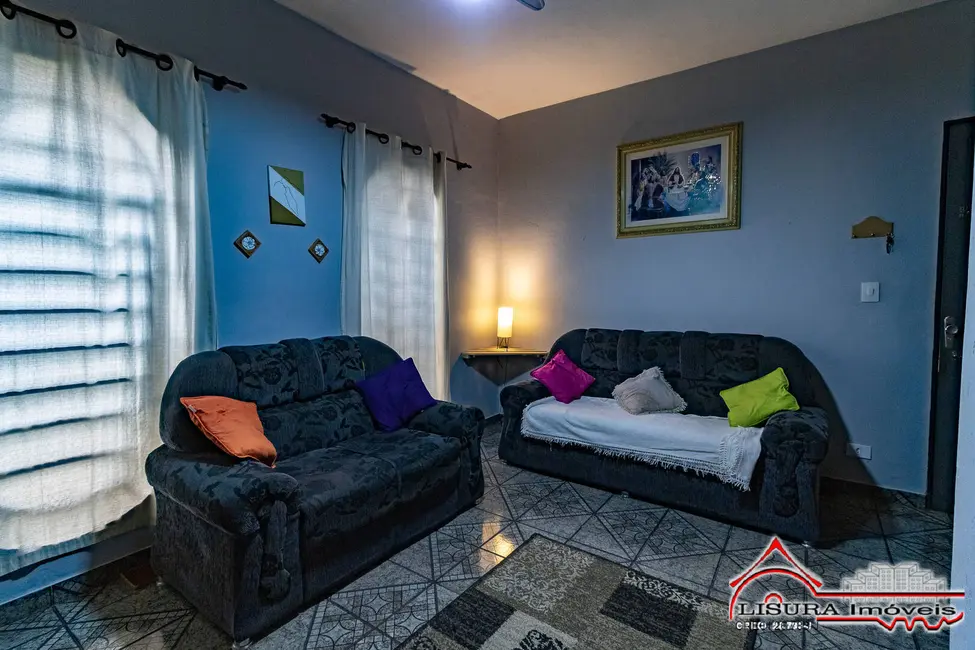 Foto 6 de Casa com 3 quartos à venda, 160m2 em Jardim das Indústrias, Jacarei - SP