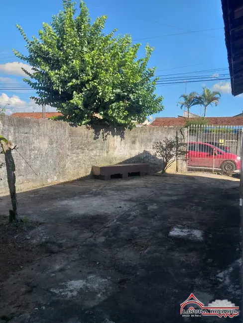 Foto 2 de Casa com 2 quartos à venda, 310m2 em Jardim Emília, Jacarei - SP